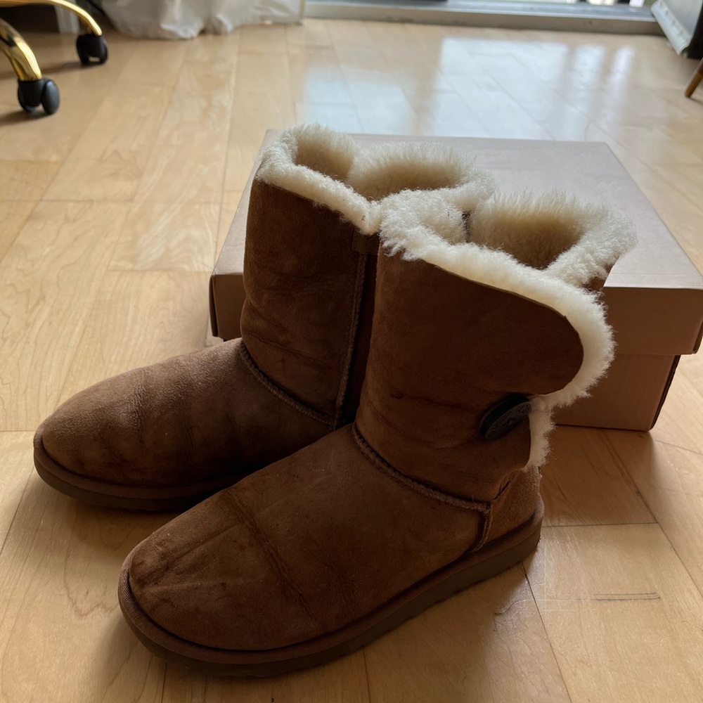 UGG Bailey Button winter boots